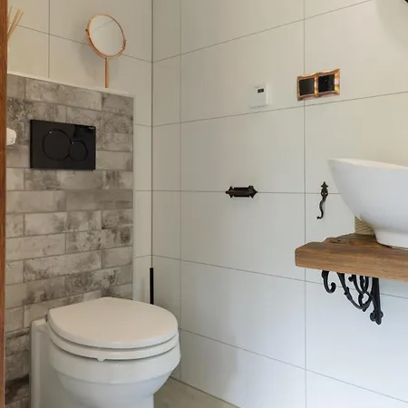 Apartmán Wisniowe Wzgorze - Strefa Oraz Parking W Cenie Pobytu - Spokojna Okolica